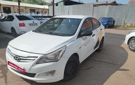 Hyundai Solaris II рестайлинг, 2016 год, 430 000 рублей, 2 фотография