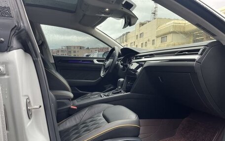 Volkswagen Passat CC, 2023 год, 2 350 000 рублей, 13 фотография