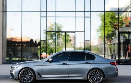 BMW 5 серия, 2020 год, 4 390 000 рублей, 2 фотография