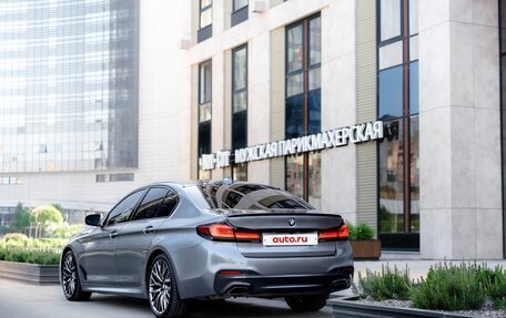 BMW 5 серия, 2020 год, 4 390 000 рублей, 8 фотография