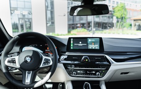 BMW 5 серия, 2020 год, 4 390 000 рублей, 15 фотография