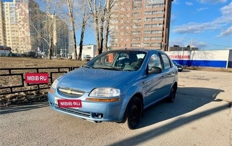 Chevrolet Aveo III, 2004 год, 235 000 рублей, 3 фотография