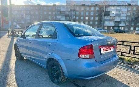 Chevrolet Aveo III, 2004 год, 235 000 рублей, 4 фотография
