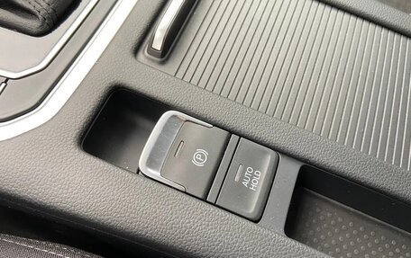 Volkswagen Passat B8 рестайлинг, 2018 год, 2 050 000 рублей, 12 фотография
