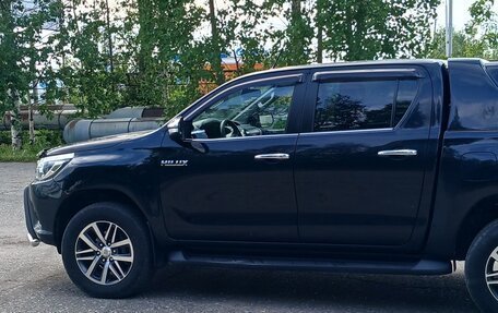 Toyota Hilux VIII, 2017 год, 2 250 000 рублей, 8 фотография
