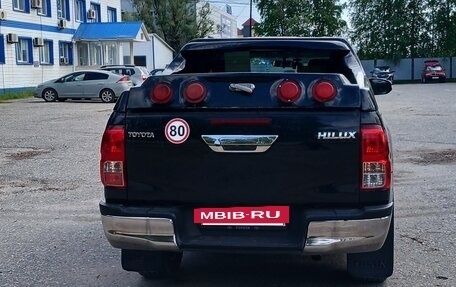 Toyota Hilux VIII, 2017 год, 2 250 000 рублей, 5 фотография