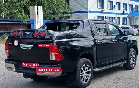 Toyota Hilux VIII, 2017 год, 2 250 000 рублей, 7 фотография
