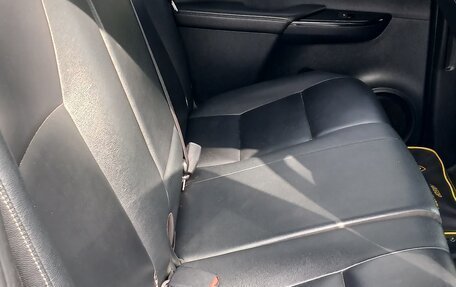 Toyota Hilux VIII, 2017 год, 2 250 000 рублей, 20 фотография
