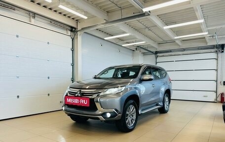 Mitsubishi Pajero Sport III рестайлинг, 2018 год, 2 779 000 рублей, 2 фотография