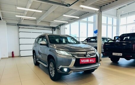 Mitsubishi Pajero Sport III рестайлинг, 2018 год, 2 779 000 рублей, 8 фотография