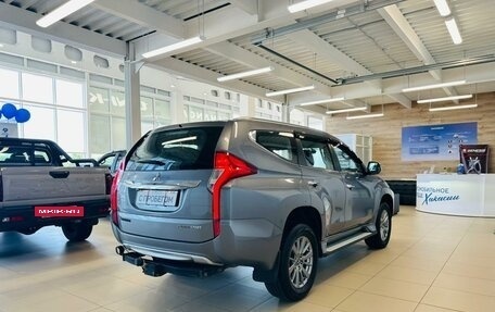 Mitsubishi Pajero Sport III рестайлинг, 2018 год, 2 779 000 рублей, 6 фотография