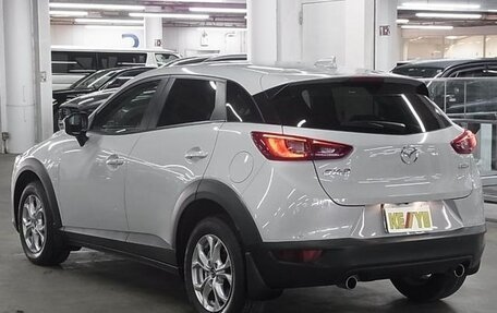 Mazda CX-3 I, 2017 год, 980 000 рублей, 4 фотография