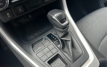 Toyota RAV4, 2021 год, 3 290 000 рублей, 16 фотография