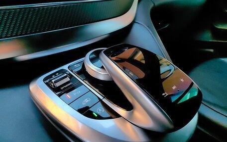 Mercedes-Benz V-Класс, 2018 год, 4 000 000 рублей, 10 фотография