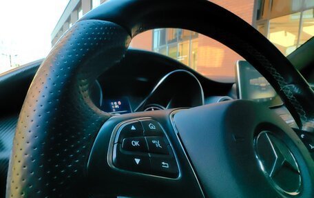 Mercedes-Benz V-Класс, 2018 год, 4 000 000 рублей, 14 фотография