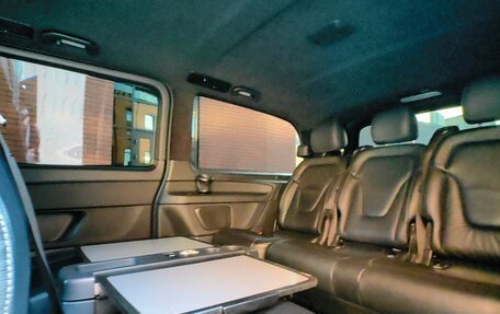 Mercedes-Benz V-Класс, 2018 год, 4 000 000 рублей, 16 фотография