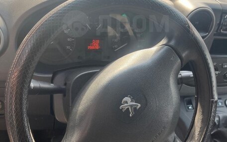 Peugeot Partner II рестайлинг 2, 2013 год, 650 000 рублей, 8 фотография