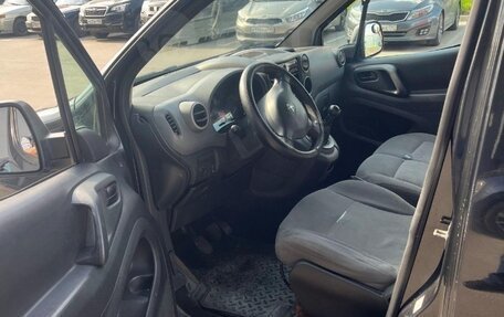 Peugeot Partner II рестайлинг 2, 2013 год, 650 000 рублей, 9 фотография