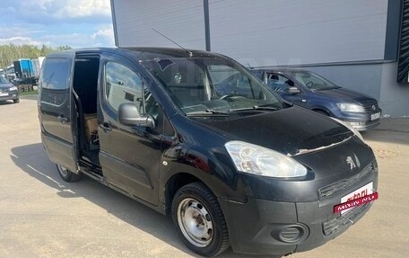 Peugeot Partner II рестайлинг 2, 2013 год, 650 000 рублей, 3 фотография
