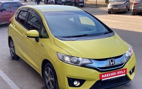 Honda Fit III, 2013 год, 900 000 рублей, 2 фотография
