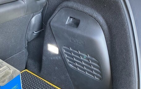 Honda Fit III, 2013 год, 900 000 рублей, 20 фотография