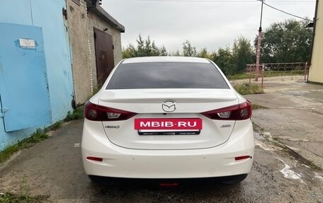 Mazda 3, 2018 год, 1 600 000 рублей, 10 фотография