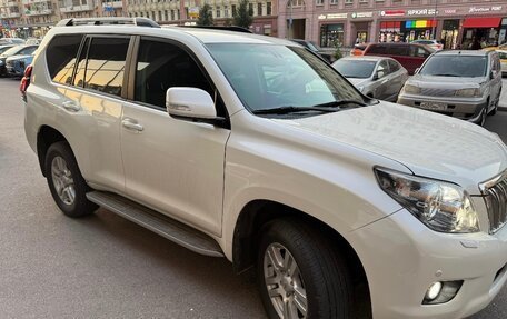 Toyota Land Cruiser Prado 150 рестайлинг 2, 2010 год, 4 100 000 рублей, 6 фотография
