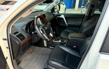 Toyota Land Cruiser Prado 150 рестайлинг 2, 2010 год, 4 100 000 рублей, 7 фотография