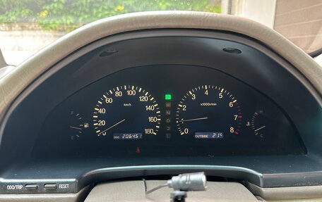 Toyota Progres, 2001 год, 580 000 рублей, 12 фотография