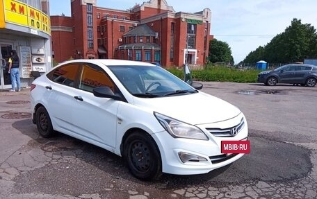 Hyundai Solaris II рестайлинг, 2015 год, 659 000 рублей, 2 фотография