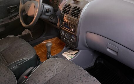 Hyundai Accent II, 2006 год, 1 150 000 рублей, 3 фотография