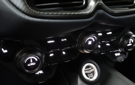 Aston Martin V8 Vantage IV, 2020 год, 21 372 000 рублей, 13 фотография
