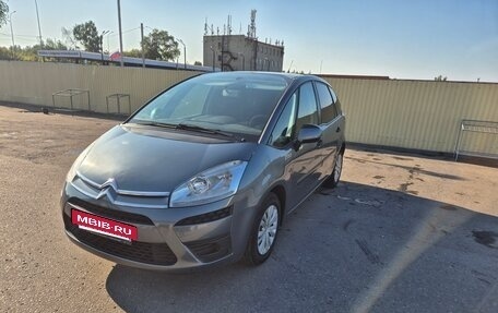 Citroen C4 Picasso II рестайлинг, 2011 год, 715 000 рублей, 2 фотография