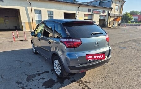 Citroen C4 Picasso II рестайлинг, 2011 год, 715 000 рублей, 3 фотография
