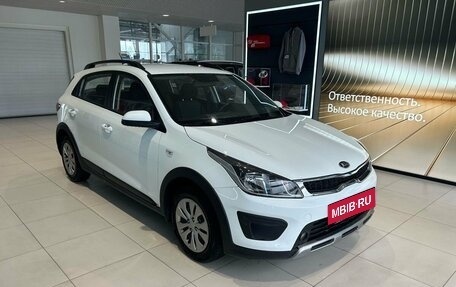 KIA Rio IV, 2018 год, 1 399 000 рублей, 3 фотография