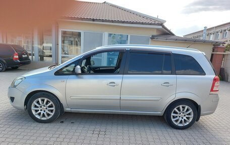 Opel Zafira B, 2012 год, 800 000 рублей, 4 фотография