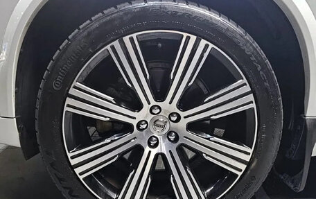 Volvo XC60 II, 2022 год, 4 250 010 рублей, 5 фотография