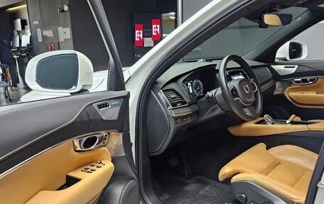 Volvo XC60 II, 2022 год, 4 250 010 рублей, 11 фотография