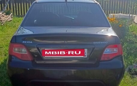 Daewoo Nexia I рестайлинг, 2012 год, 180 000 рублей, 2 фотография