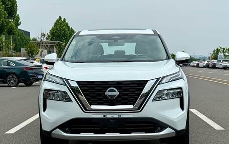 Nissan X-Trail, 2023 год, 3 190 000 рублей, 2 фотография