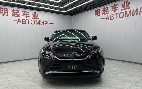 Toyota Harrier, 2021 год, 2 743 000 рублей, 2 фотография