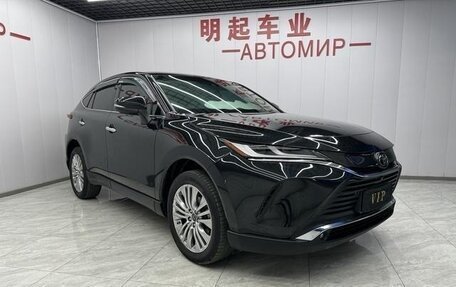 Toyota Harrier, 2021 год, 2 743 000 рублей, 3 фотография
