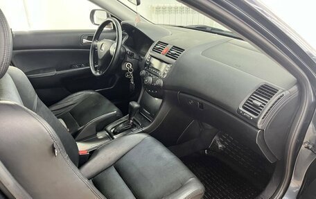 Honda Accord VII рестайлинг, 2004 год, 889 000 рублей, 9 фотография