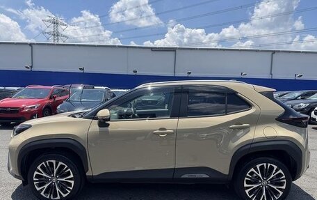 Toyota Yaris Cross, 2022 год, 1 398 000 рублей, 11 фотография