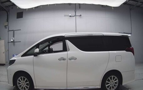 Toyota Alphard III, 2021 год, 3 100 000 рублей, 4 фотография
