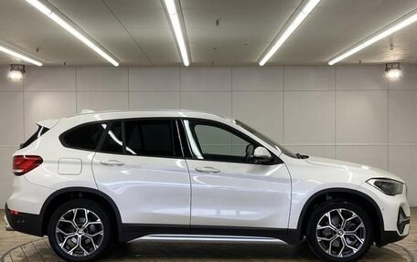 BMW X1, 2022 год, 2 100 000 рублей, 4 фотография