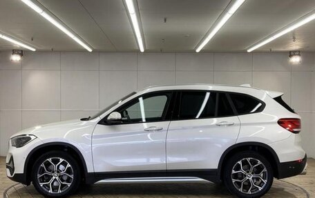 BMW X1, 2022 год, 2 100 000 рублей, 8 фотография