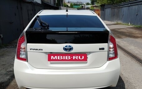 Toyota Prius, 2011 год, 1 100 000 рублей, 9 фотография