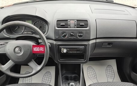 Skoda Fabia II, 2013 год, 600 000 рублей, 7 фотография