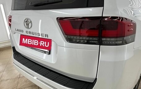 Toyota Land Cruiser, 2021 год, 10 300 000 рублей, 12 фотография